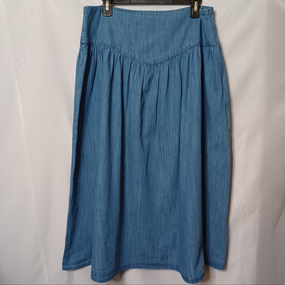 Wednesday Girl Chambray Blue Midi Skirt With Gathers. Size XL - Picture 4 of 15